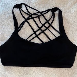 Lululemon free to be wild sports bra